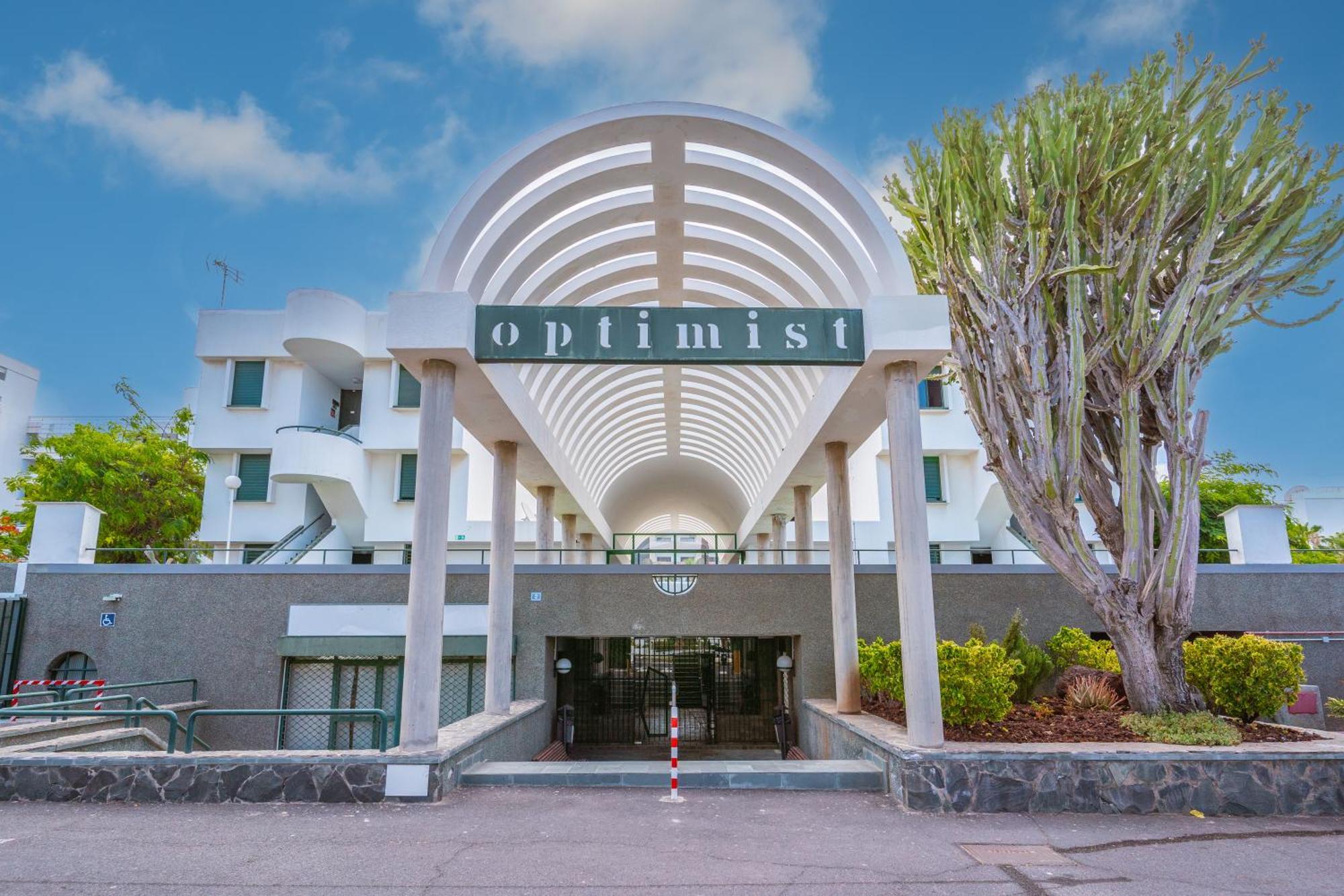 Go2Tenerife Apart Sira Family, Pool & Beach Playa de las Americas  Esterno foto